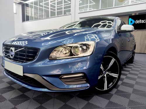 VOLVO S60 D3 R-Design Momentum 150