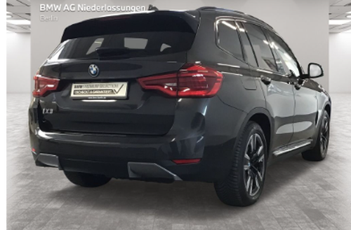 BMW X3 iX3