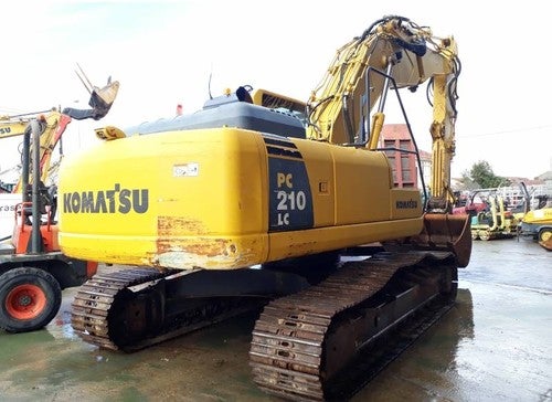 Komatsu PC 210 LC-8