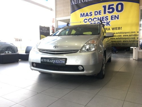 TOYOTA Prius 1.5 VVT-i HSD