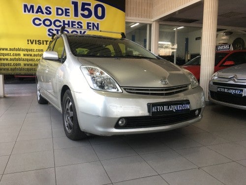 TOYOTA Prius 1.5 VVT-i HSD