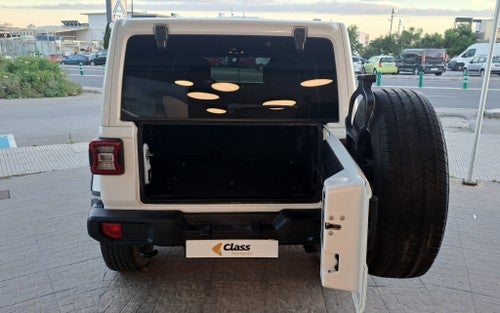 JEEP Wrangler Unlimited 2.0T GME Sahara 8ATX