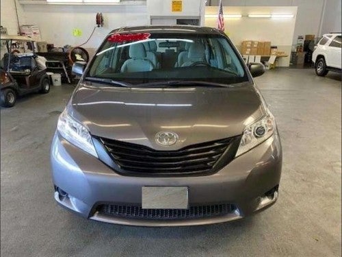 TOYOTA Sienna 3.5L V6 FWD L