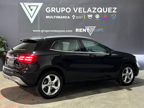 MERCEDES-BENZ Clase GLA 180 Urban