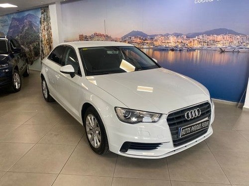 AUDI A3 Sedán 1.6TDI CD Attraction S-Tronic