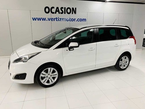 PEUGEOT 5008 1.6 BlueHDi Style 7 pl. 120