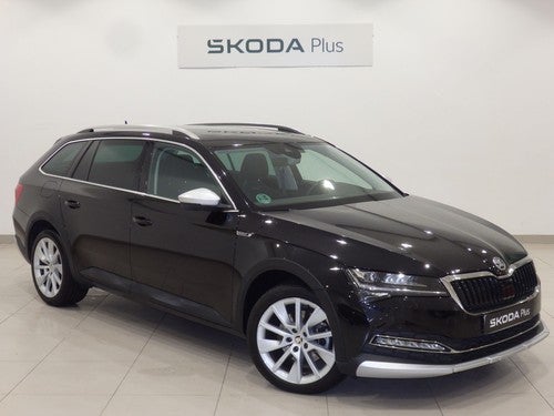 SKODA Superb Combi 1.5 TSI Scout DSG