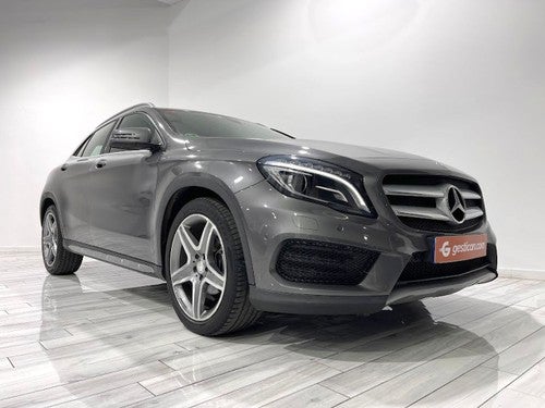 Mercedes 200 GLA 200 d AMG Line