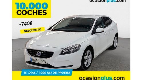 VOLVO V40 D2 Momentum 115