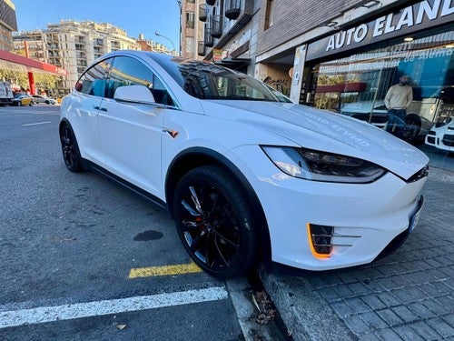 TESLA Model X P90D SIGNATURE