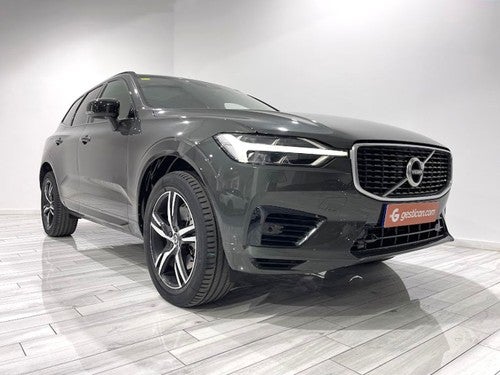 Volvo XC-60 2.0 T8 AWD R-Design Auto