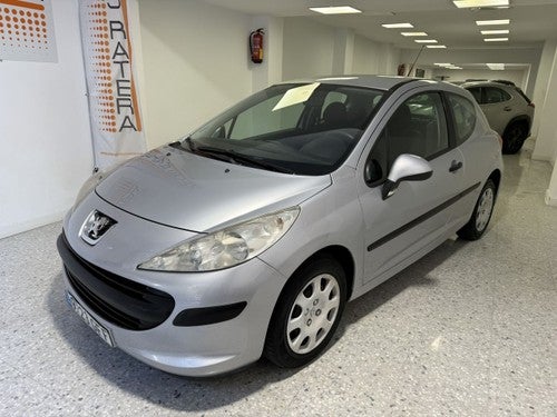 PEUGEOT 207 1.4i Urban 75