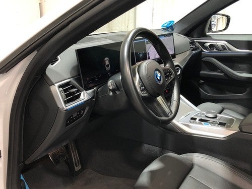 BMW i4 eDrive40