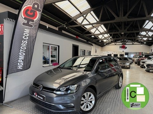 VOLKSWAGEN Golf 1.6TDI Advance 85kW