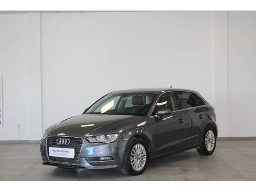 AUDI A3 Sportback 1.6TDI Attracted S-Tronic 105