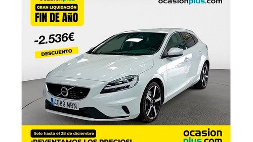 VOLVO V40 D2 R-Design Momentum Aut. 120