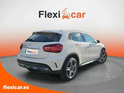 Mercedes GLA GLA 200 - 5 P (2018)