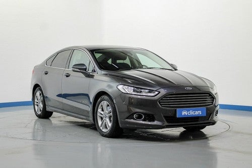 FORD Mondeo Mondeo Sedán 2.0 HEV Titanium