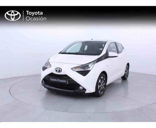 TOYOTA Aygo 70 x-play