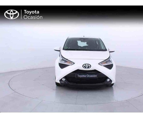 Toyota Aygo 1.0 70 x-play