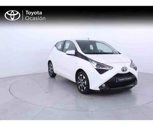 Toyota Aygo 1.0 70 x-play