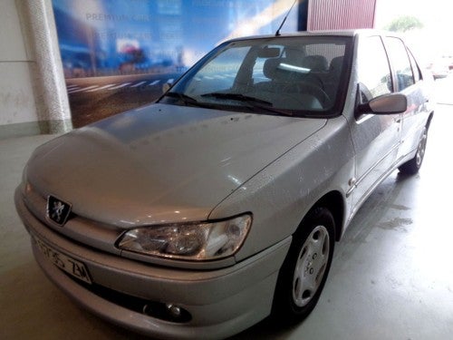 PEUGEOT 306 1.6 Graffic