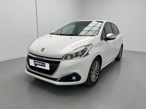 PEUGEOT 208 1.2 PureTech Style 82