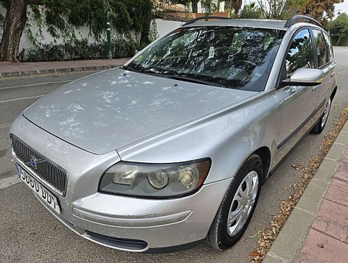 VOLVO V50 1.8 Momentum