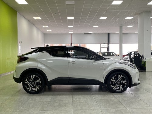 TOYOTA C-HR 125H Advance