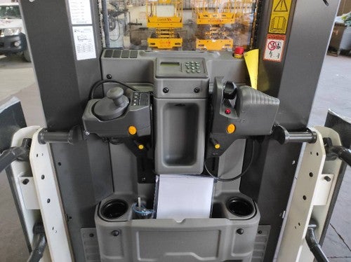 UniCarriers EPM100 - Order Picker Truck Middle Level 1.0 Ton