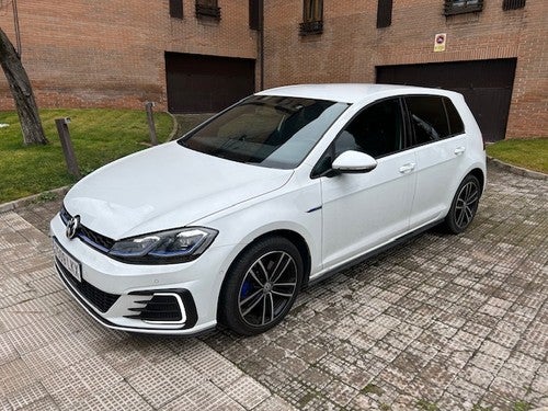 VOLKSWAGEN Golf GTE 1.4 TSI