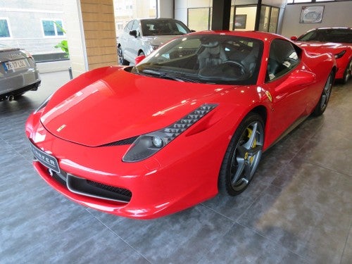 FERRARI 458 Italia