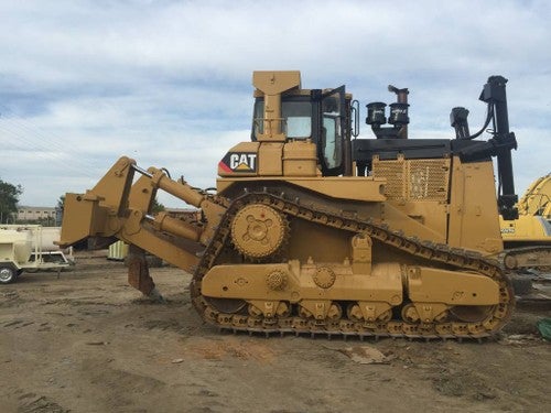 CAT D 9 L 