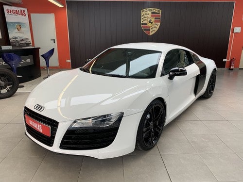 AUDI R8 4.2 FSI quattro R tronic