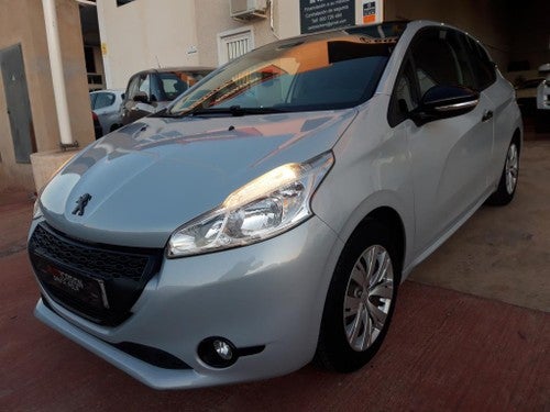 PEUGEOT 208 1.2 VTi Active