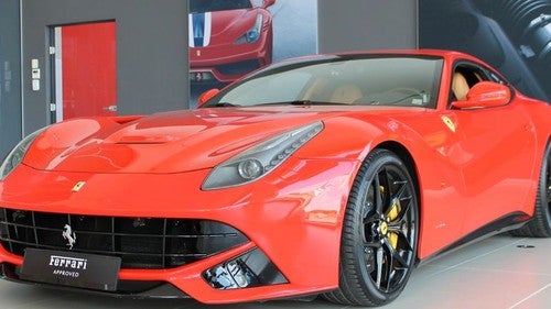 FERRARI F12berlinetta 