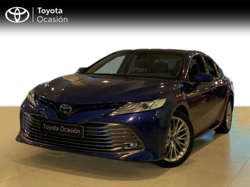 TOYOTA Camry Híbrido Luxury Aut.