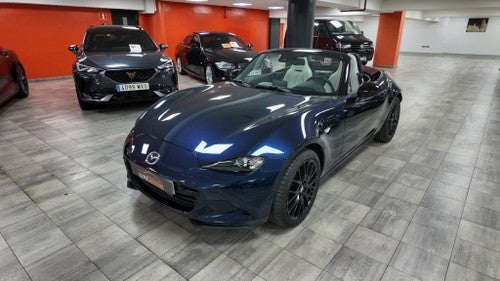 MAZDA MX-5 RF 2.0 Skyactiv-G i-Stop & i-Eloop Zenith Sport