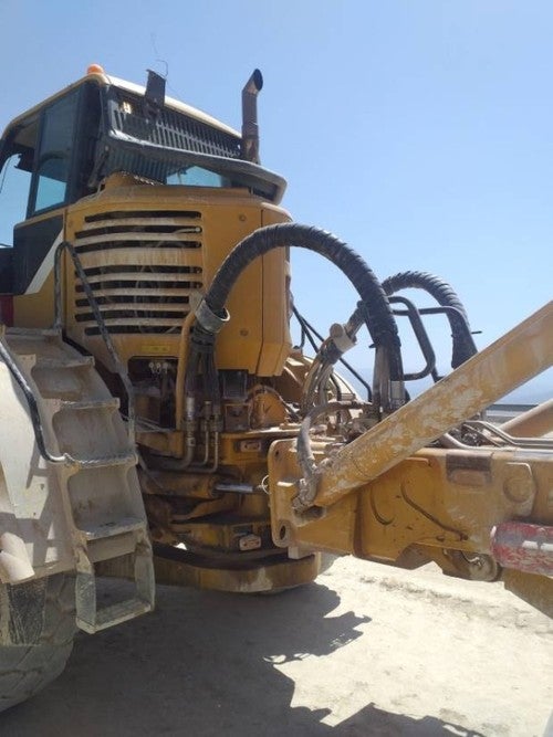 CAT 740