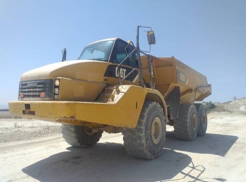 CAT 740