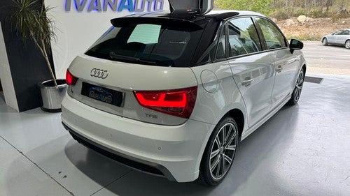 AUDI A1 Sportback 1.4 TFSI Attraction S-Tronic