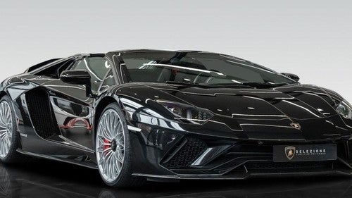 LAMBORGHINI Aventador LP740-4 S Roadster