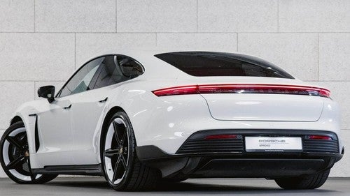 PORSCHE Taycan Turbo S