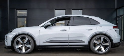 PORSCHE Macan Turbo