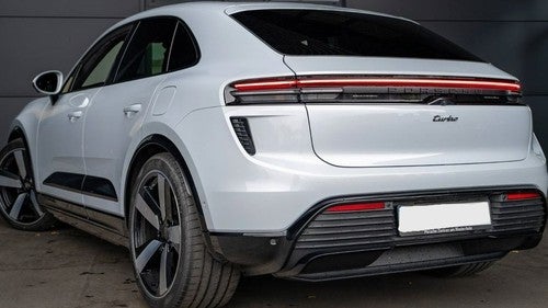 PORSCHE Macan Turbo