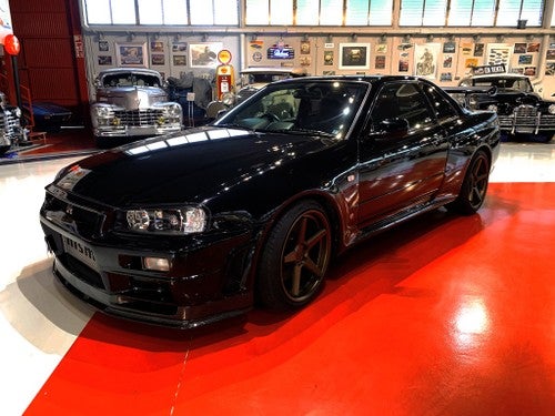 NISSAN Skyline GT-R R34 Coupé