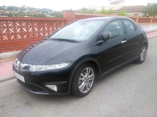 HONDA Civic 1.8i-VTEC GT Sport