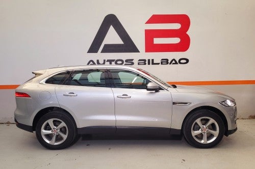 JAGUAR F-Pace 2.0i4D Prestige Aut.RWD 180