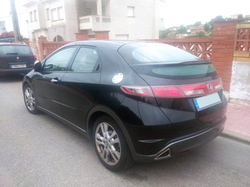 HONDA Civic 1.8i-VTEC GT Sport