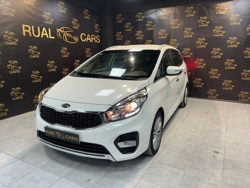 KIA Carens 1.6 GDi Concept 135